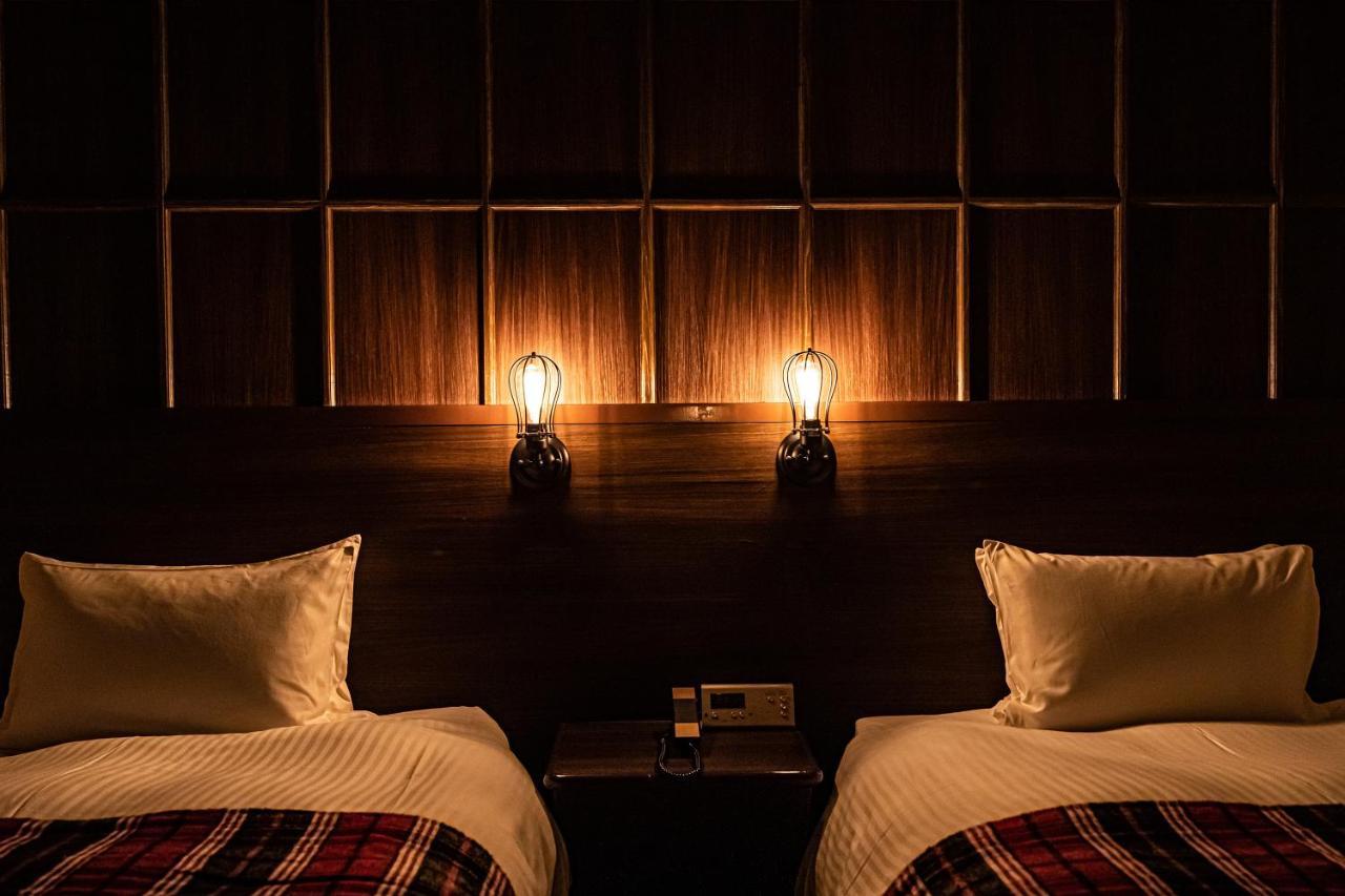 Harmonie Cinq Hotel Kitakyushu Bagian luar foto